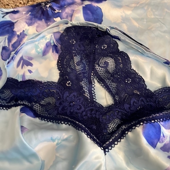 Apt 9 2 piece satin nightie. - Picture 2 of 4